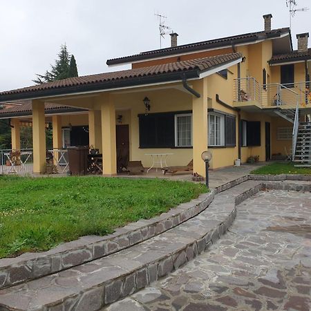 Casa Vacanze Alice E Arianna Cairo Montenotte Exterior foto