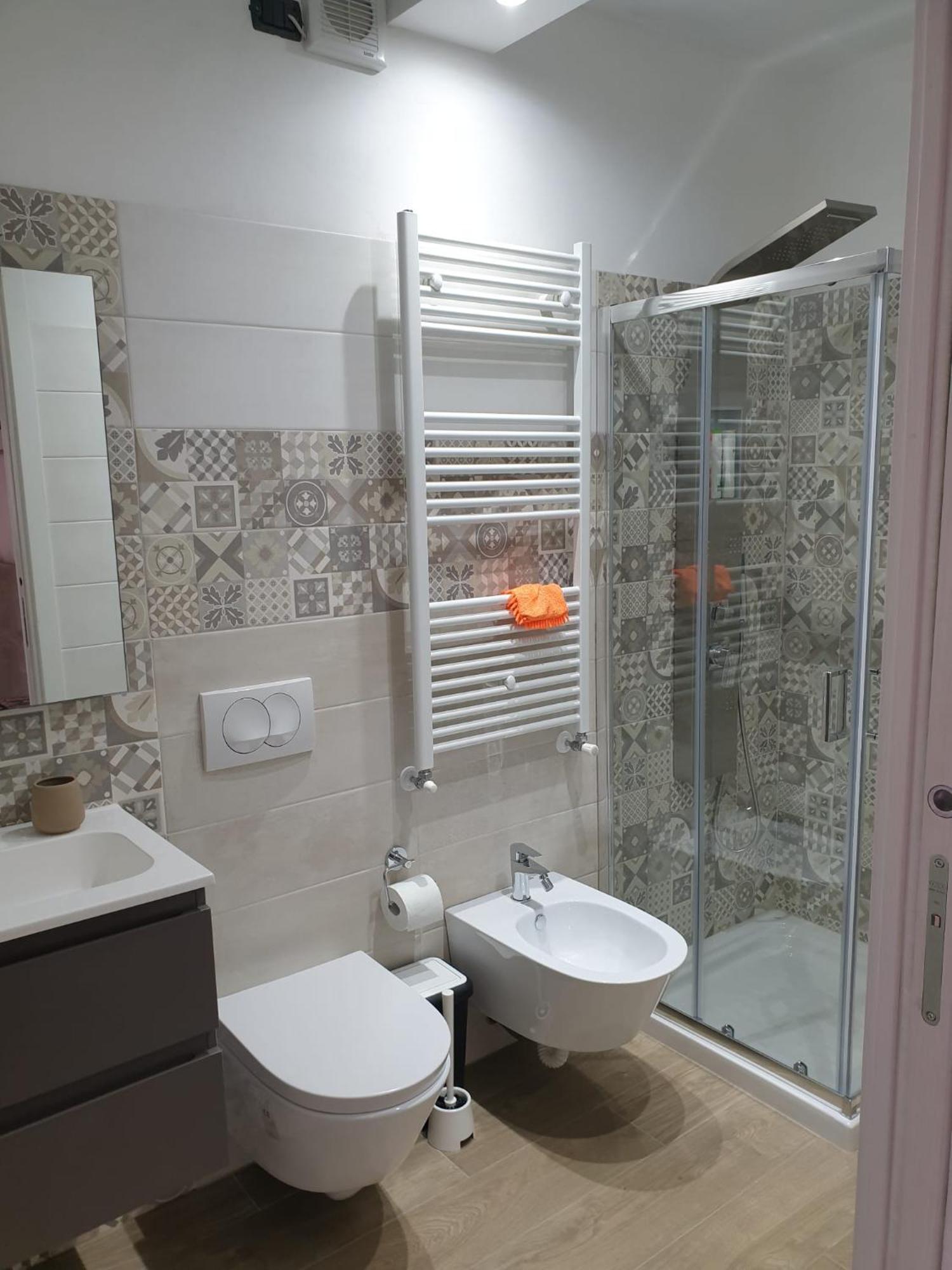 Casa Vacanze Alice E Arianna Cairo Montenotte Exterior foto